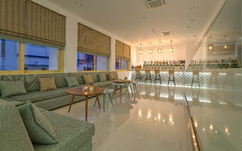 Zephyros Hotel Myrties 外观 照片